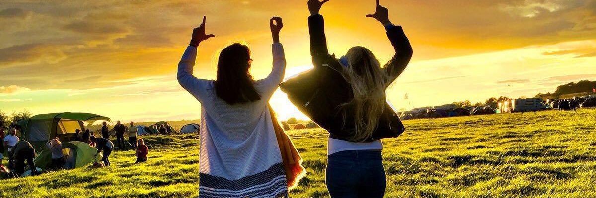 julielouv's profile banner image