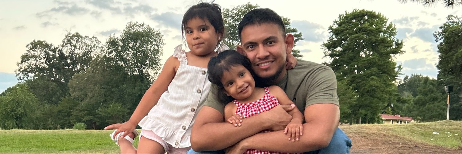 esmeflores_18's profile banner image