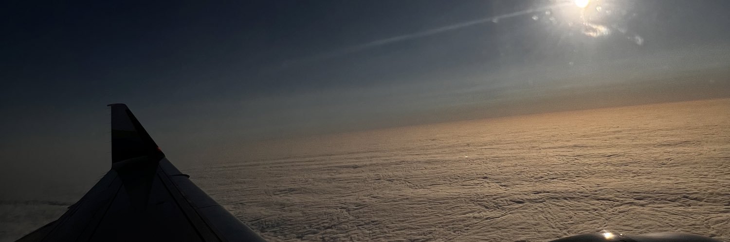 piaaaaaaamia's profile banner image