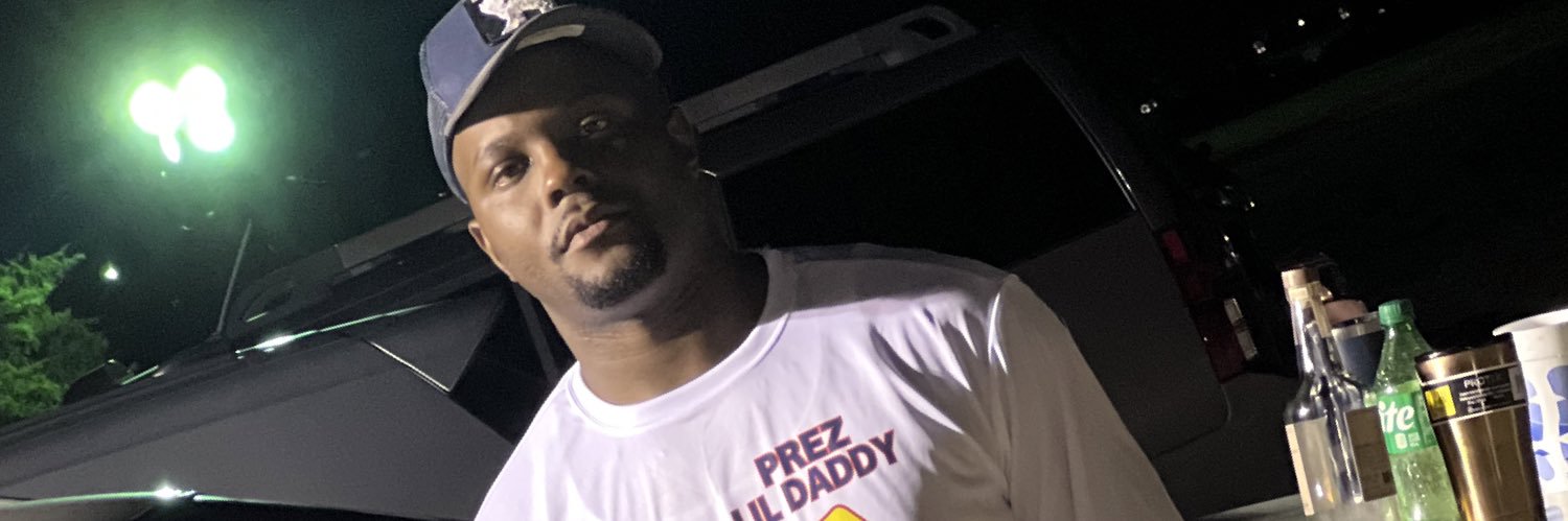 DebaseLawrence's profile banner image
