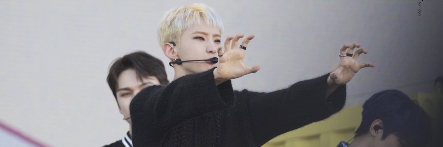 모. ☁️ banner