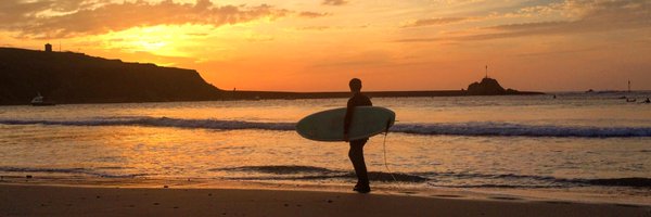 v_mooney1 Profile Banner