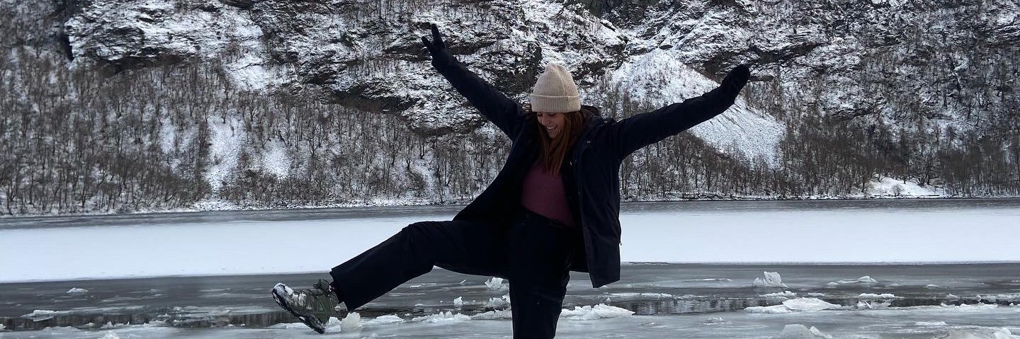 Kiaraags's profile banner image