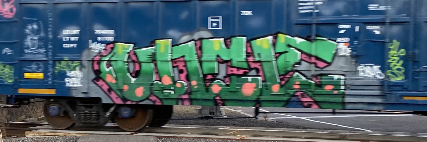 H O E Z A Y banner