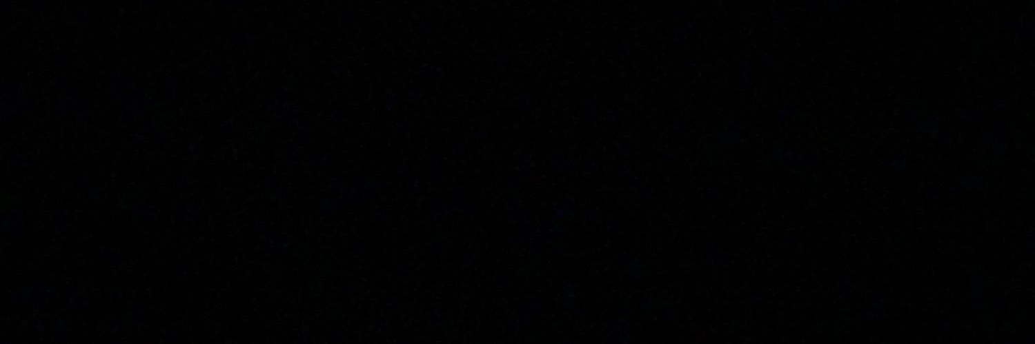 karinalnz_'s profile banner image