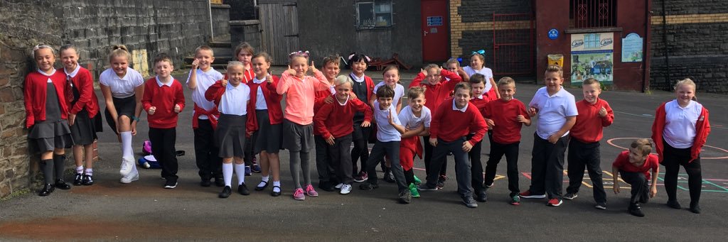 DosbarthArianC's profile banner image