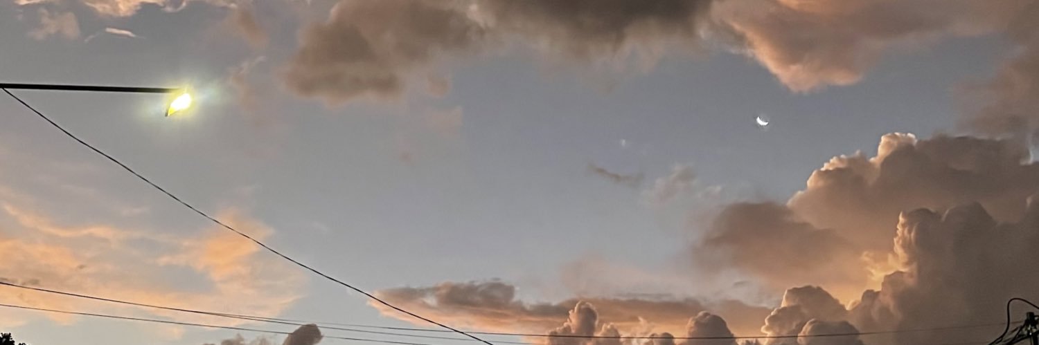 riaadr_'s profile banner image