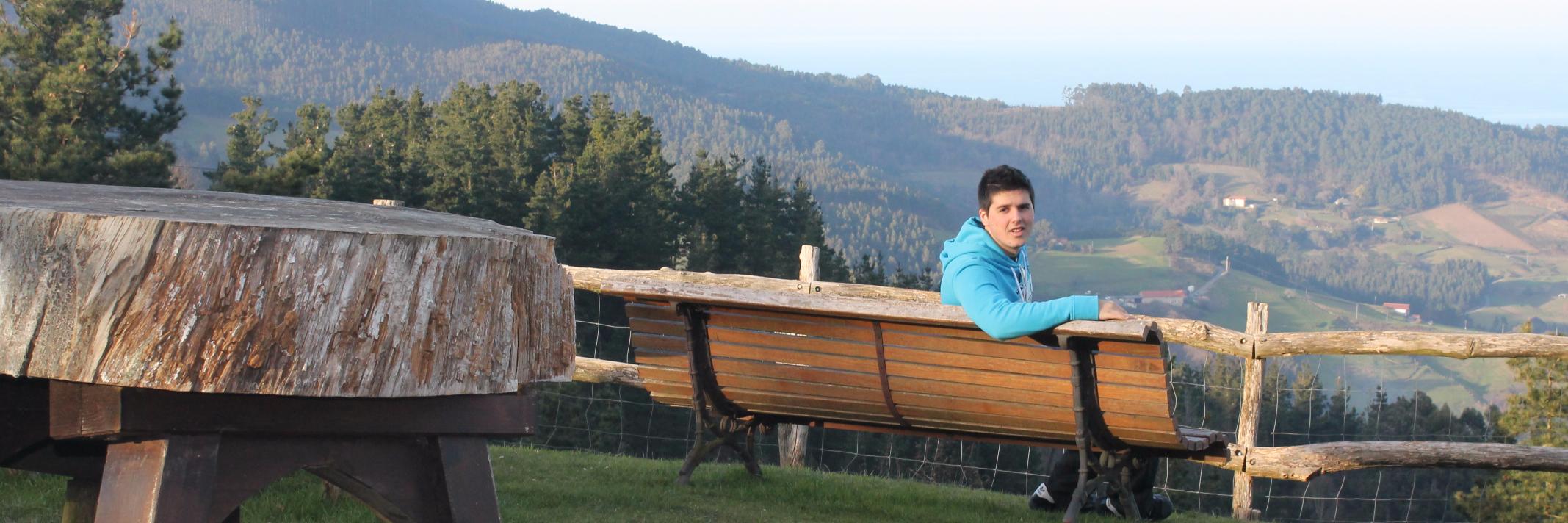 requero9's profile banner image