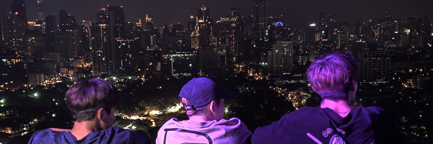 k_chulki's profile banner image