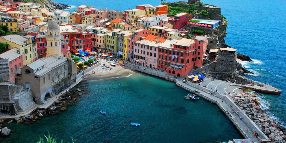 Cara Czarnecki banner