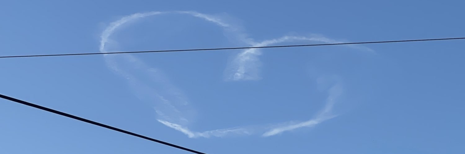 suhcloudy's profile banner image