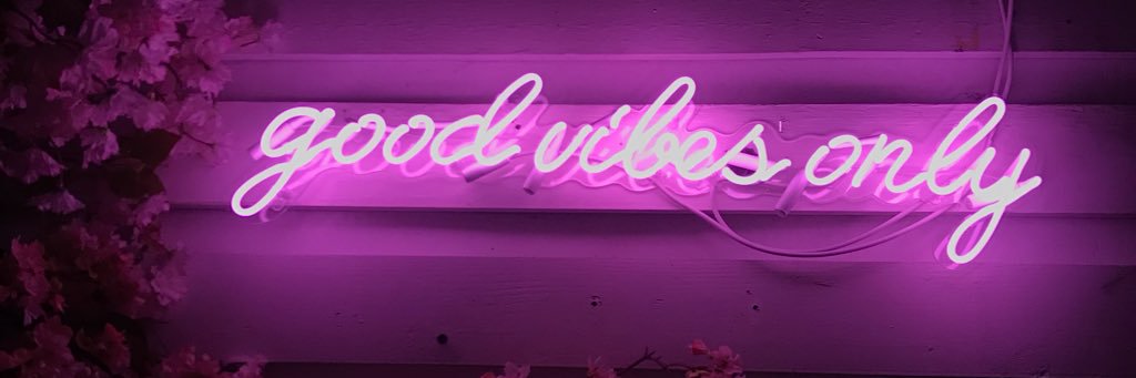 natalie_meeks's profile banner image