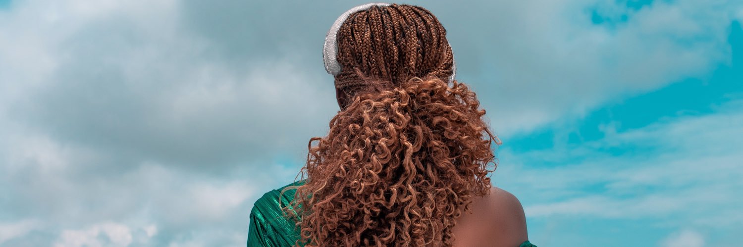 Omilola's profile banner image