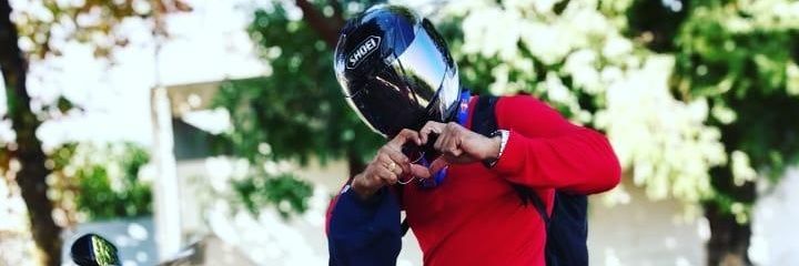 valdineics's profile banner image
