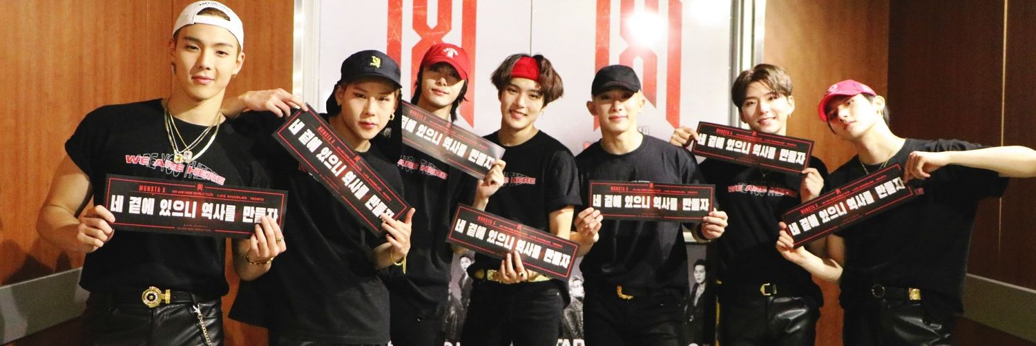 Hoon_iewon's profile banner image