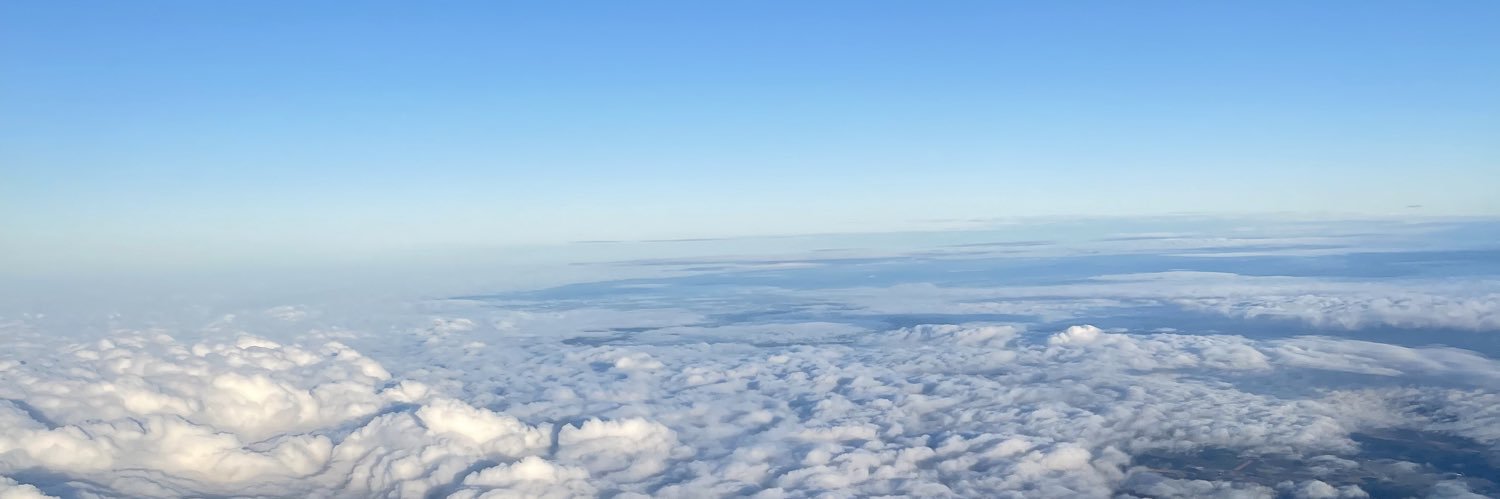 1oggr's profile banner image
