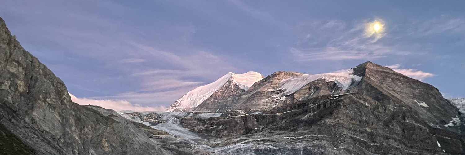rschmidhalter's profile banner image