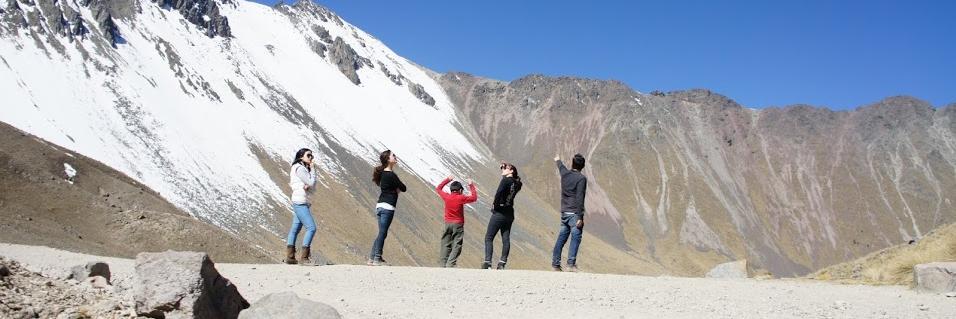 Adriana González banner