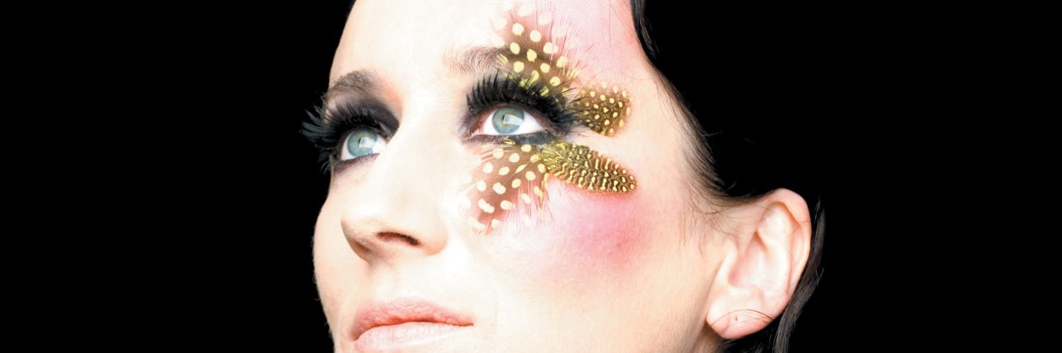 Maria Doyle Kennedy💙 banner