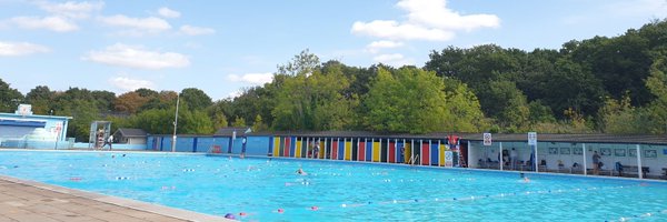 Janet9998 Profile Banner