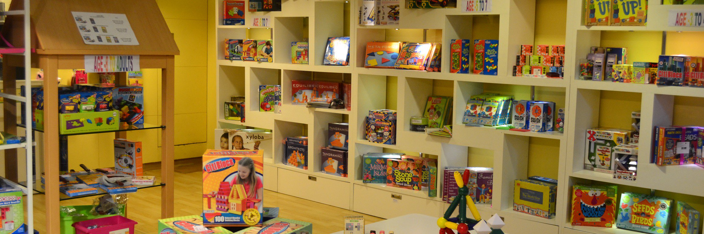 fulloftoys's profile banner image