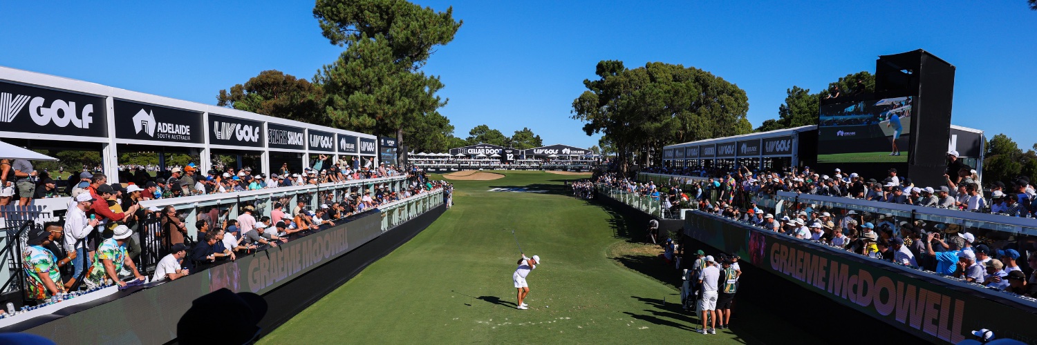 Graeme McDowell's banner