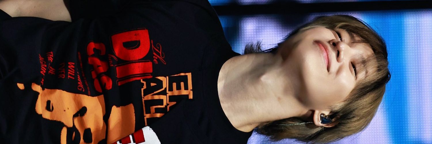 rebe-loves-tm.com's banner