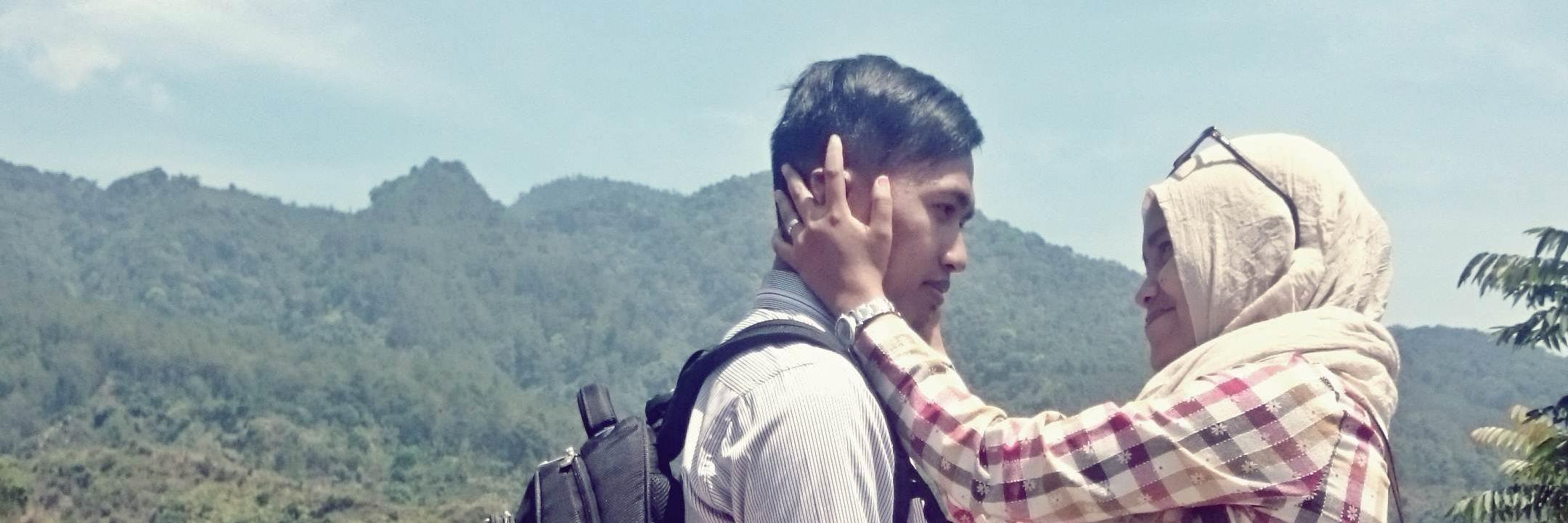 FaizahThea's profile banner image