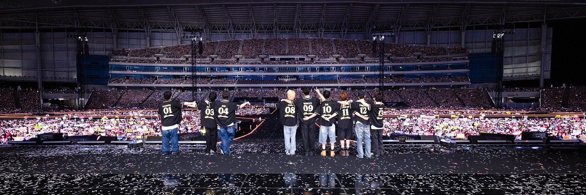 choleytsom's profile banner image