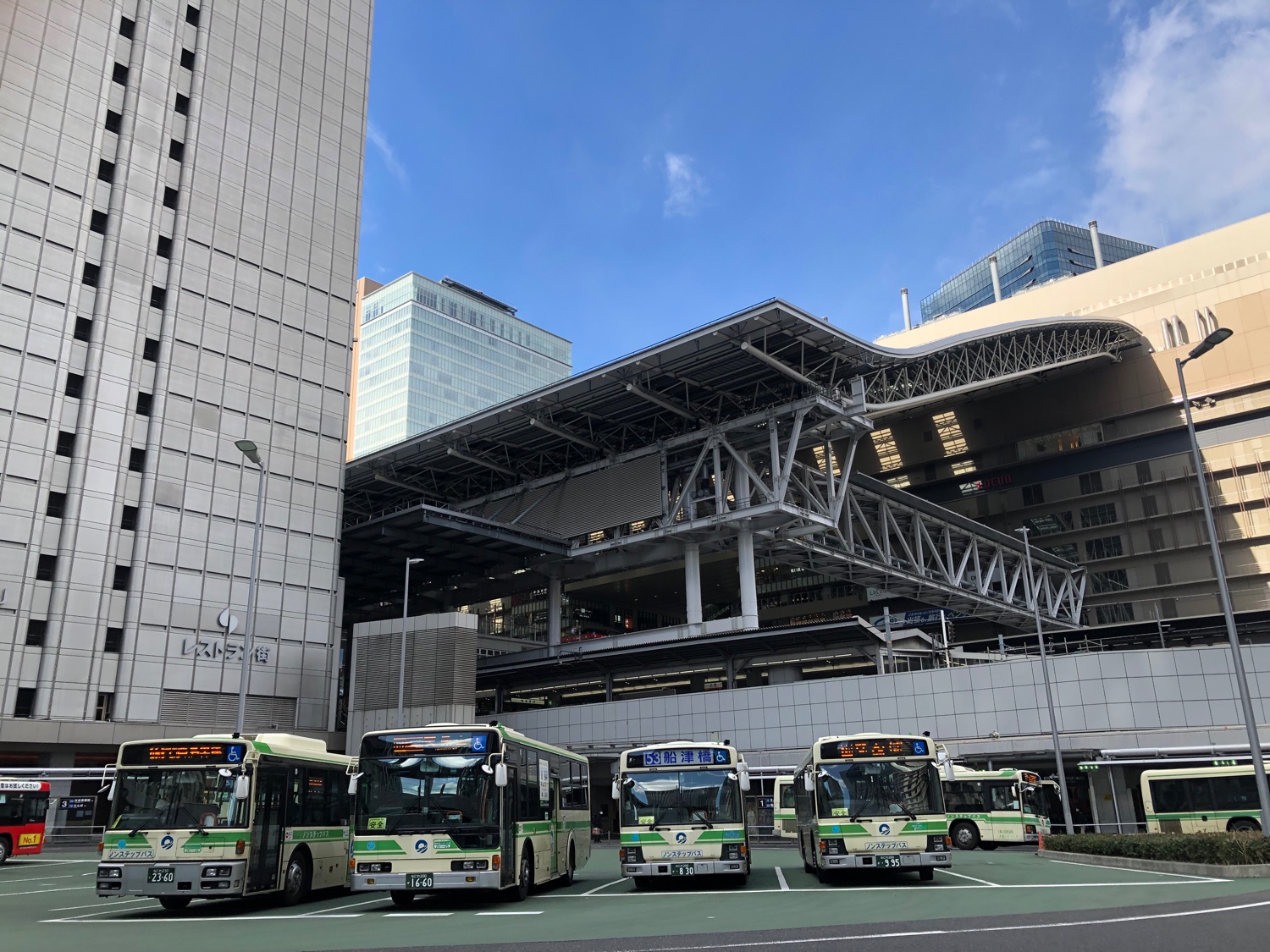 EF58157's profile banner image
