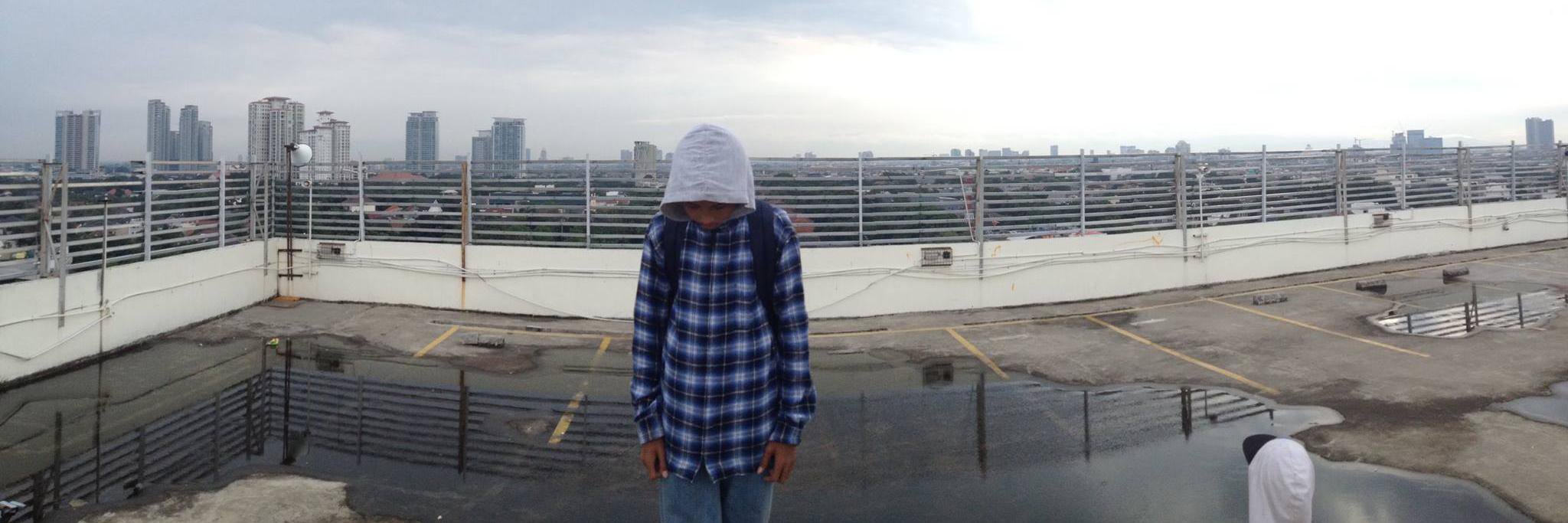 daniahuy's profile banner image