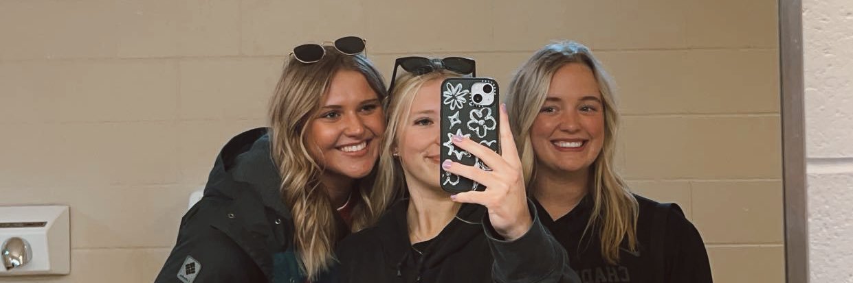 kaelee_long's profile banner image
