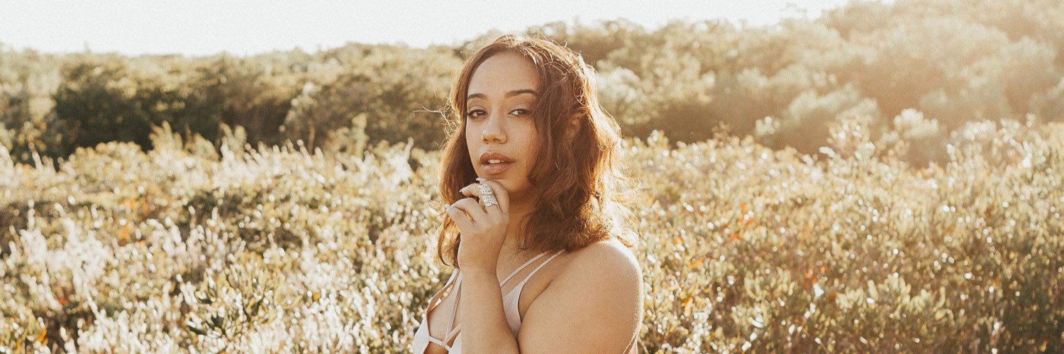 brujashit's profile banner image
