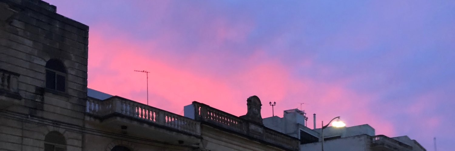brenduxxx's profile banner image
