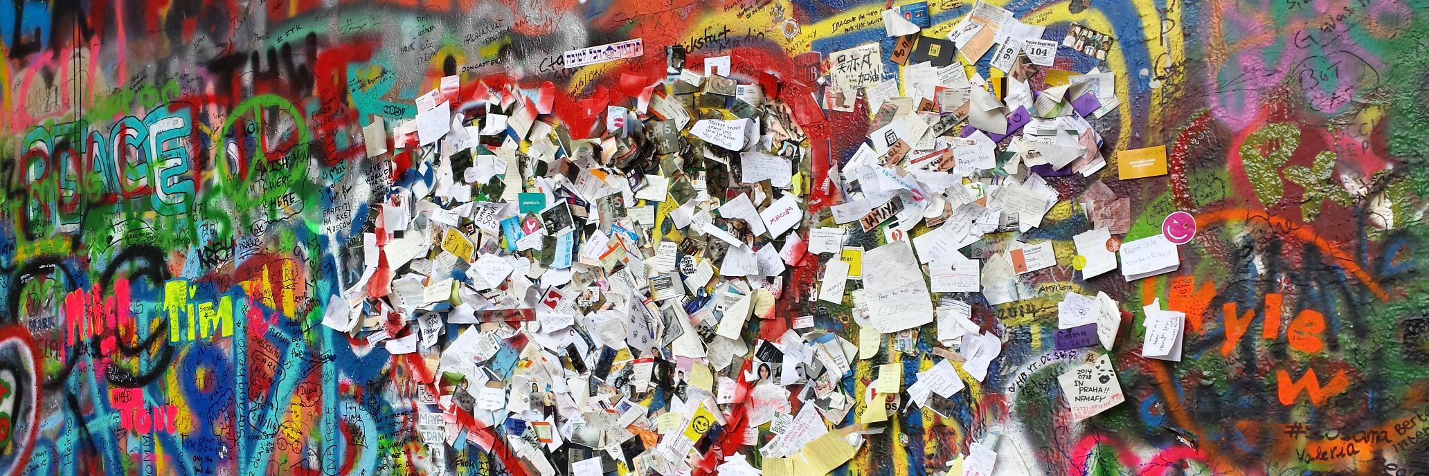 i crack aces/bottles banner