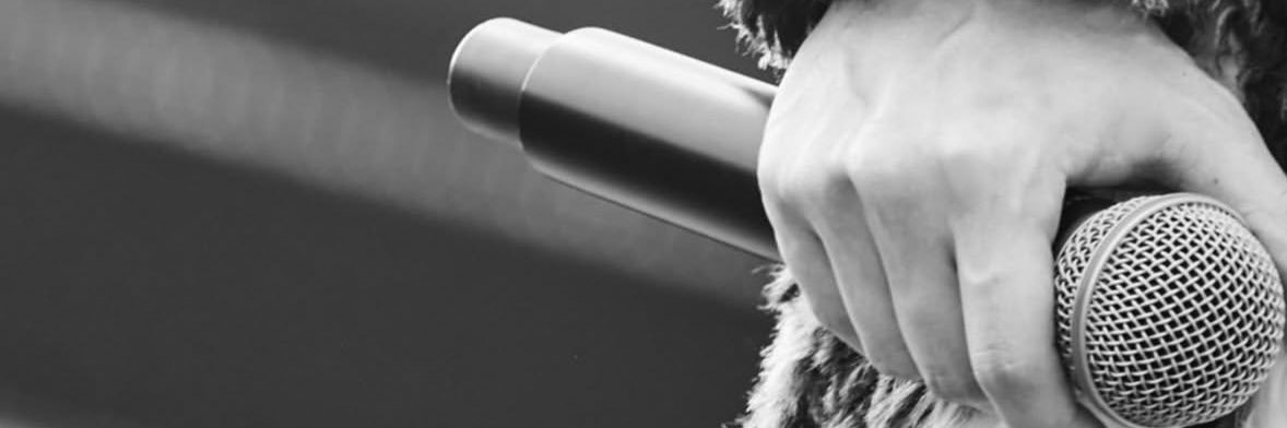 ri.__.na banner