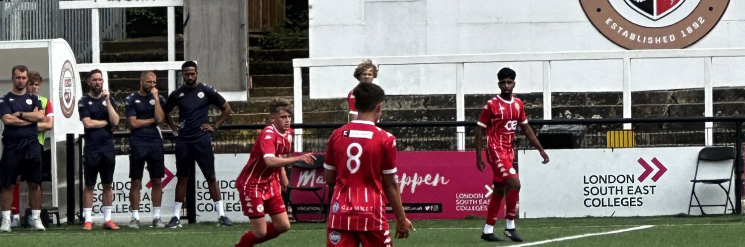 lee hilden banner