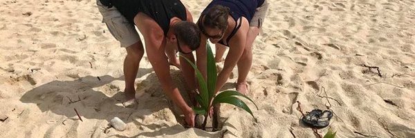 BonhamLarissa Profile Banner