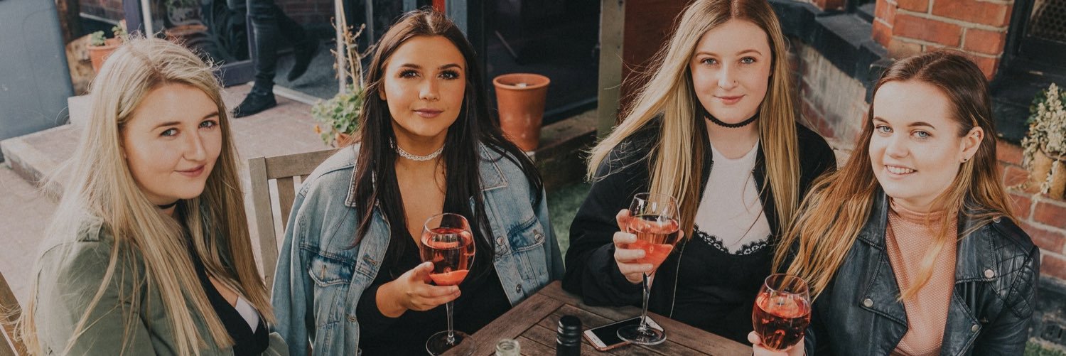 ellbuckx's profile banner image