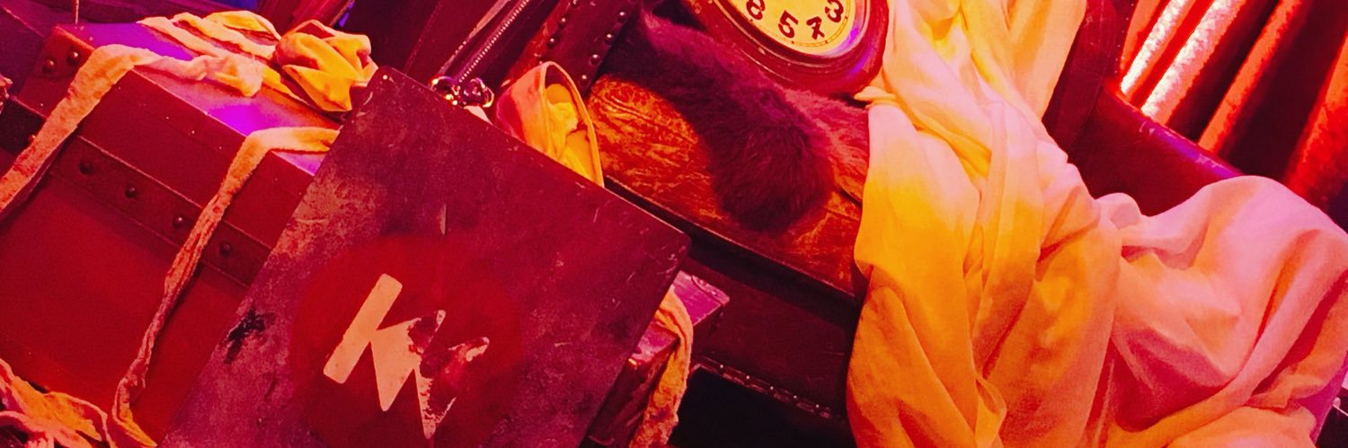 th_8171's profile banner image