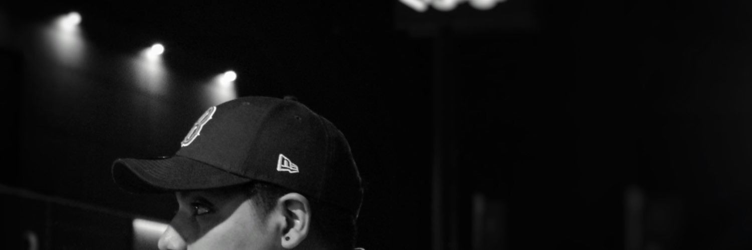 Alfredogolden7's profile banner image