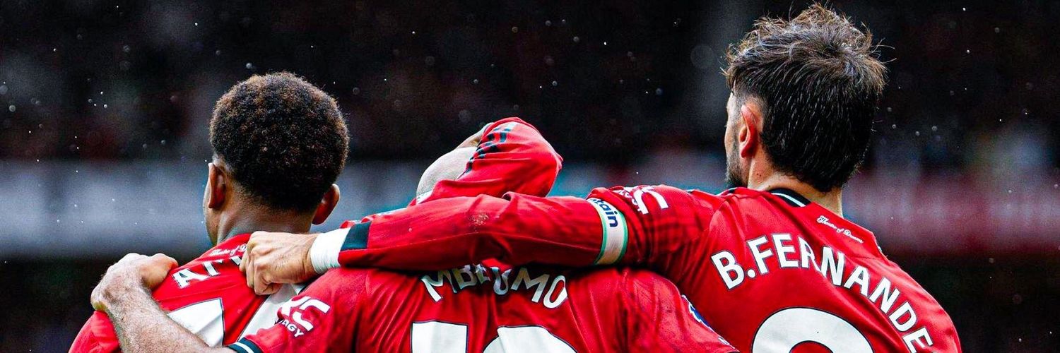 nighttimsina's profile banner image