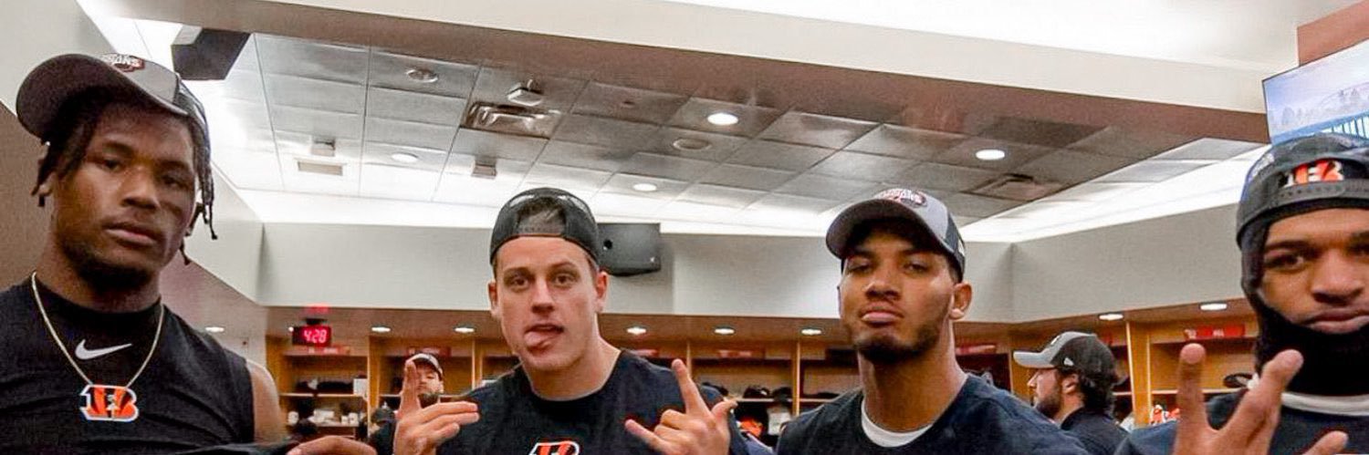 taylor_reeed's profile banner image