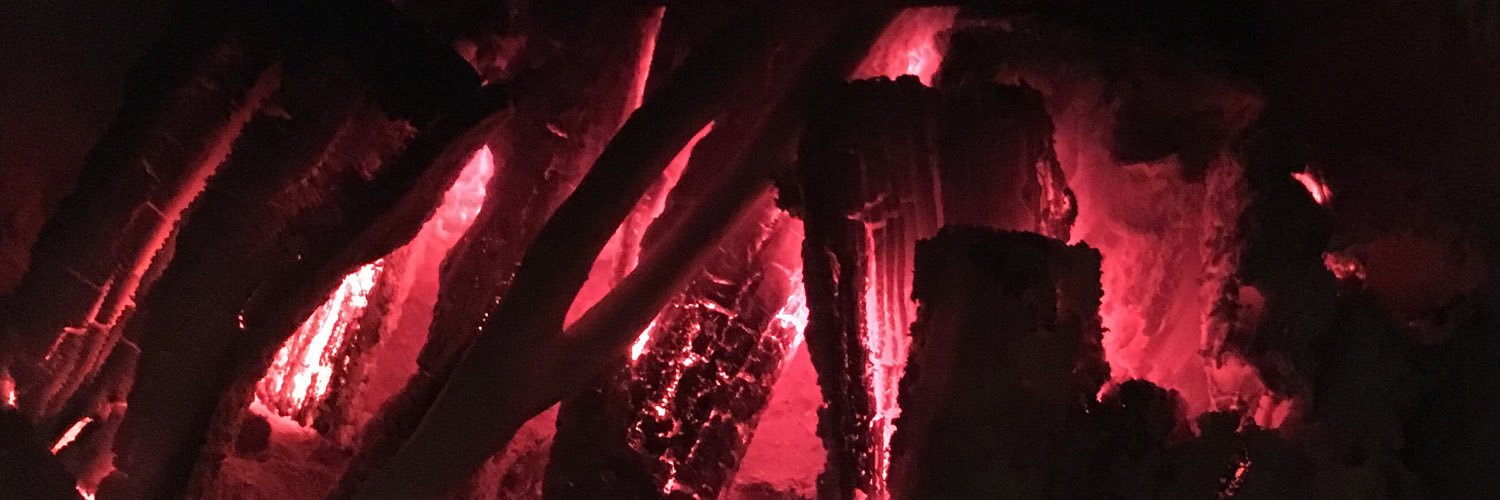 muddoll's profile banner image
