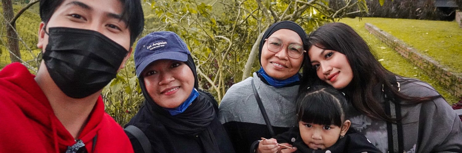 zera_hariz's profile banner image