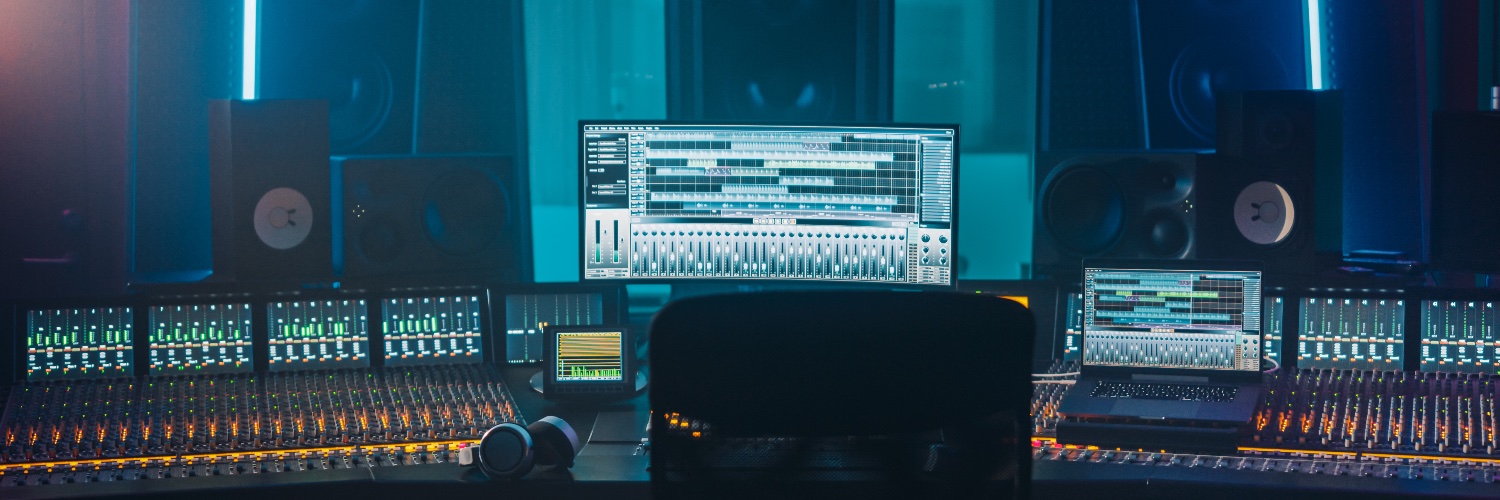 89Elliott's profile banner image