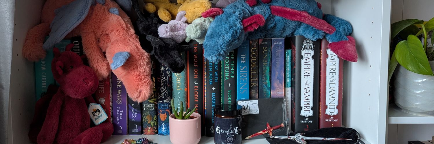 laurareadsstuff's profile banner image