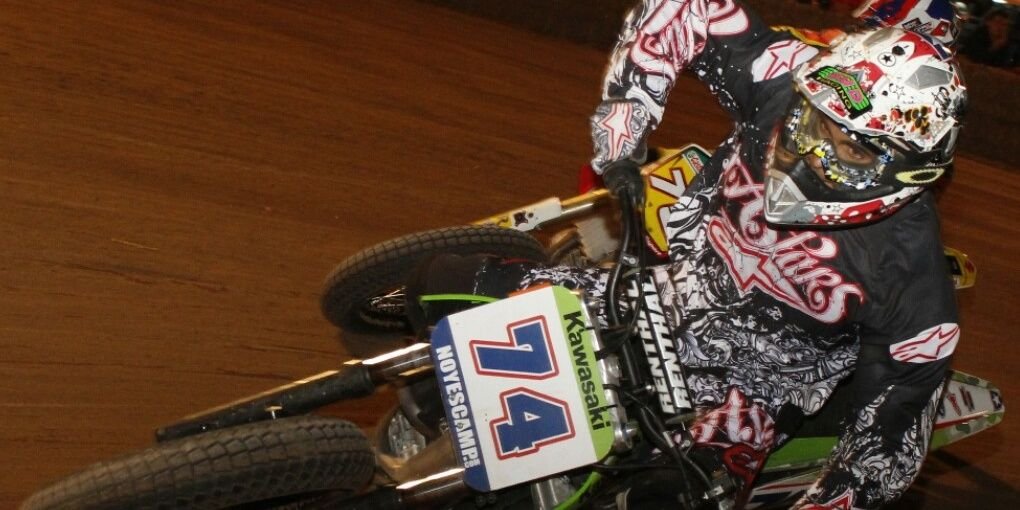 AdrianGarin18's profile banner image