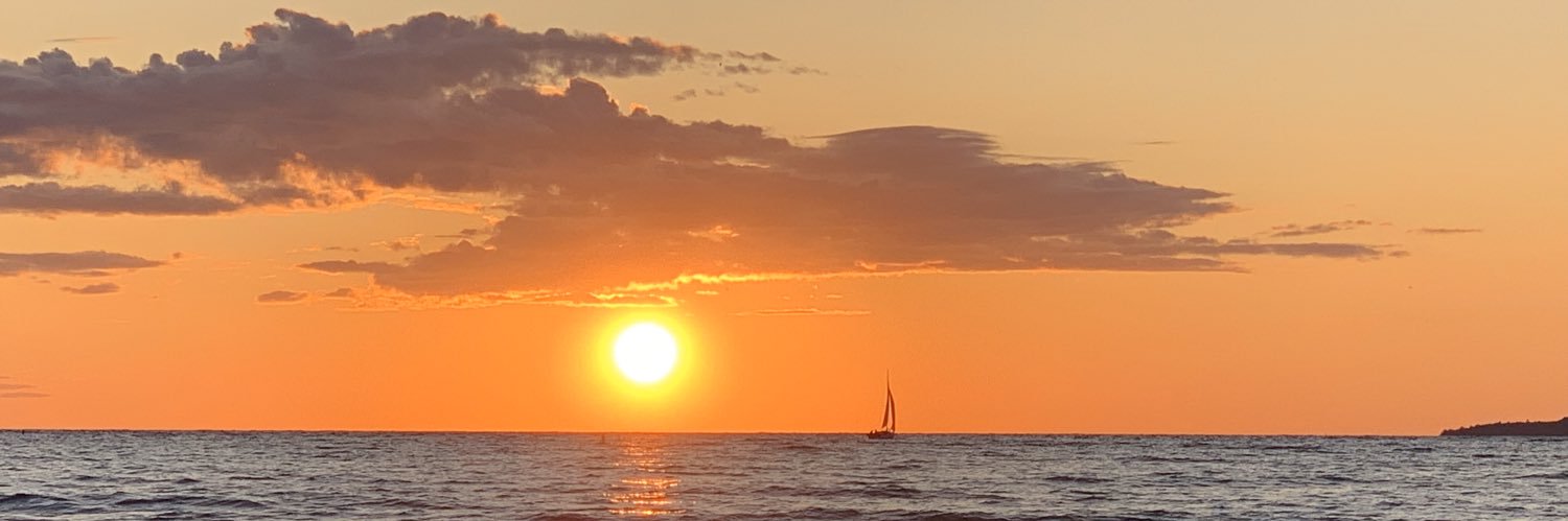 deetrain03's profile banner image