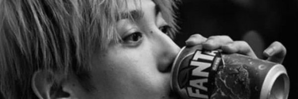 yuka87584401 Profile Banner